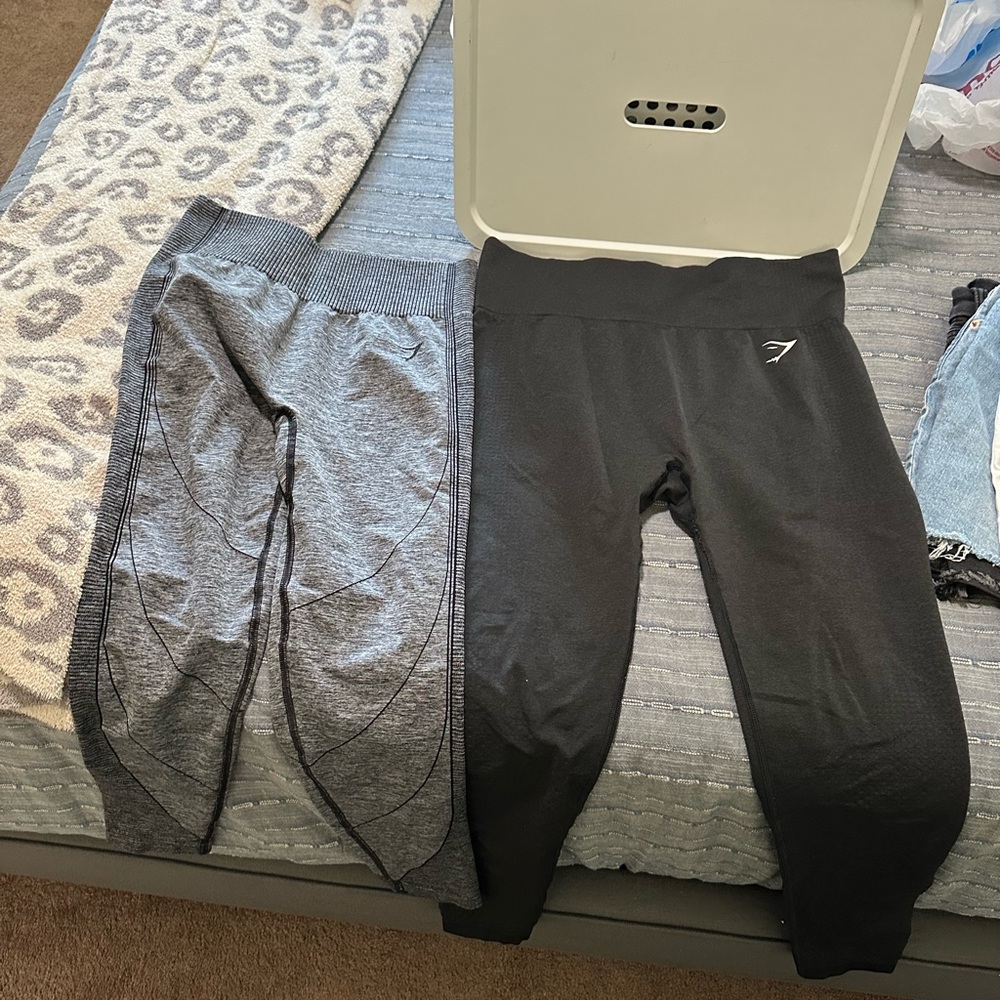 Gymshark Black and Gray Leggings Athletic Comfort
